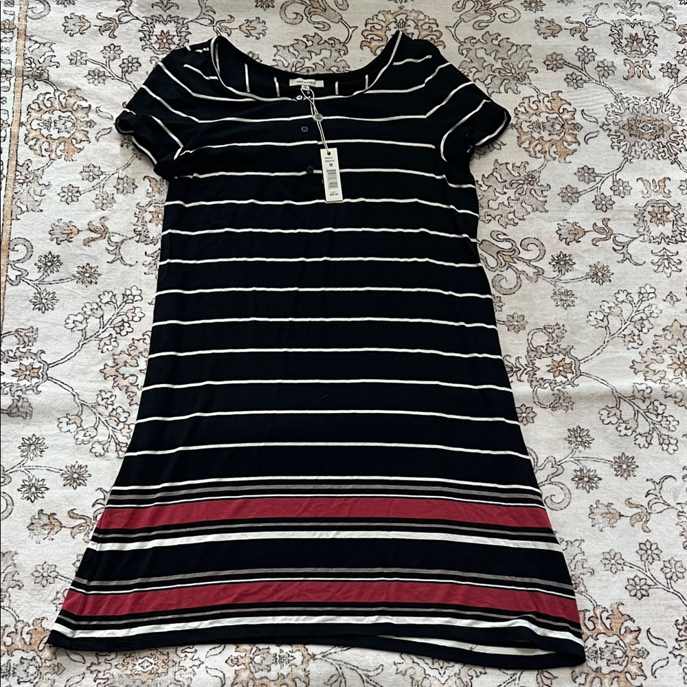 Max Studio Striped Short Sleeve Tunic Dress, size M, NWT